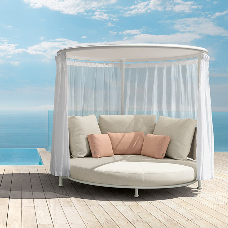 Coral Daybed - Zzue Creation