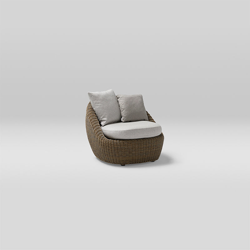 Heritage Curved Armchair - Zzue Creation