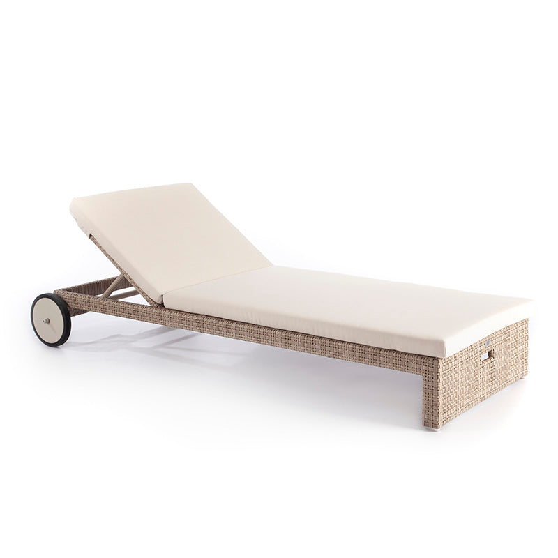 Paloma Lounger - Zzue Creation
