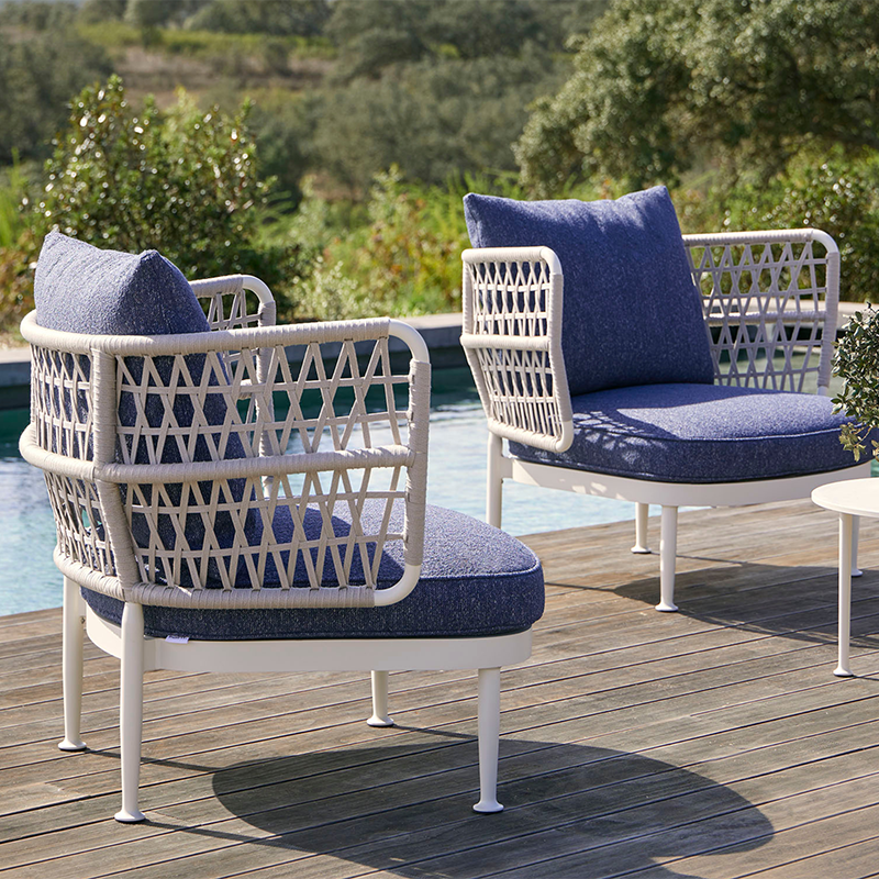 Curio Lounge Chair - Zzue Creation