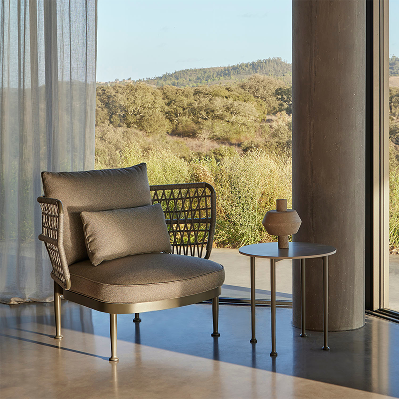 Curio Lounge Chair - Zzue Creation