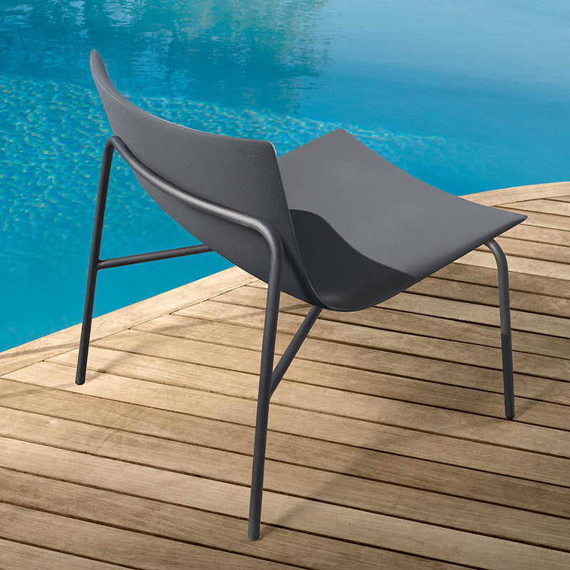 Malè Living Chair - Zzue Creation