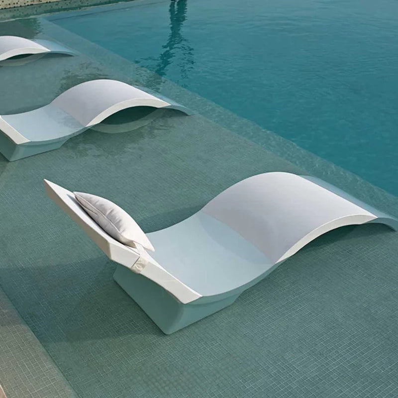 Signature Chaise Deep - Zzue Creation
