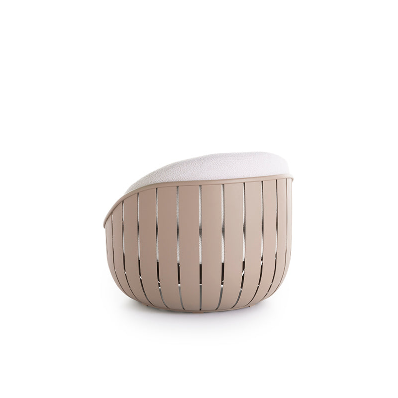 Arena Lounge Chair - Zzue Creation