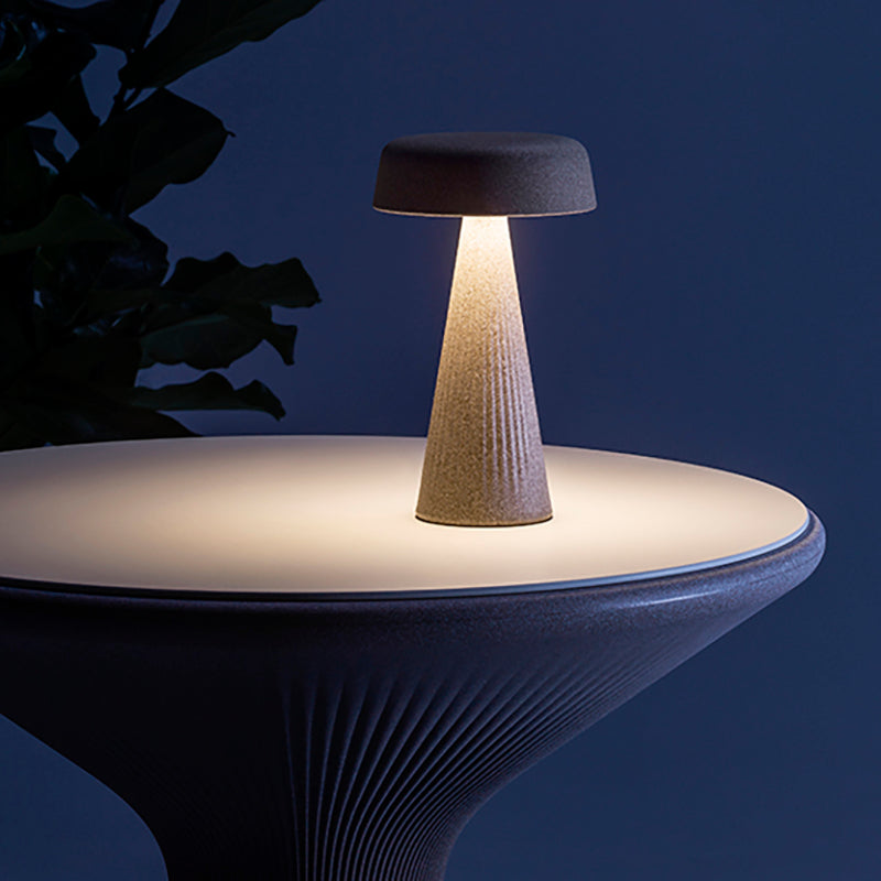 Fade Table Lamp - Zzue Creation