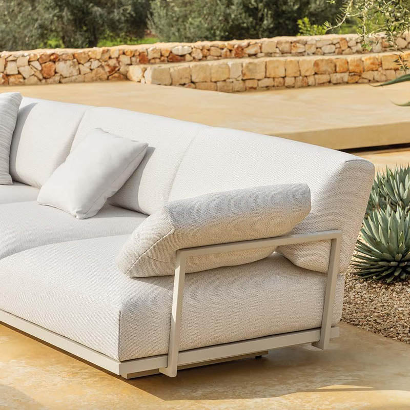 Solaris Armchair - Zzue Creation