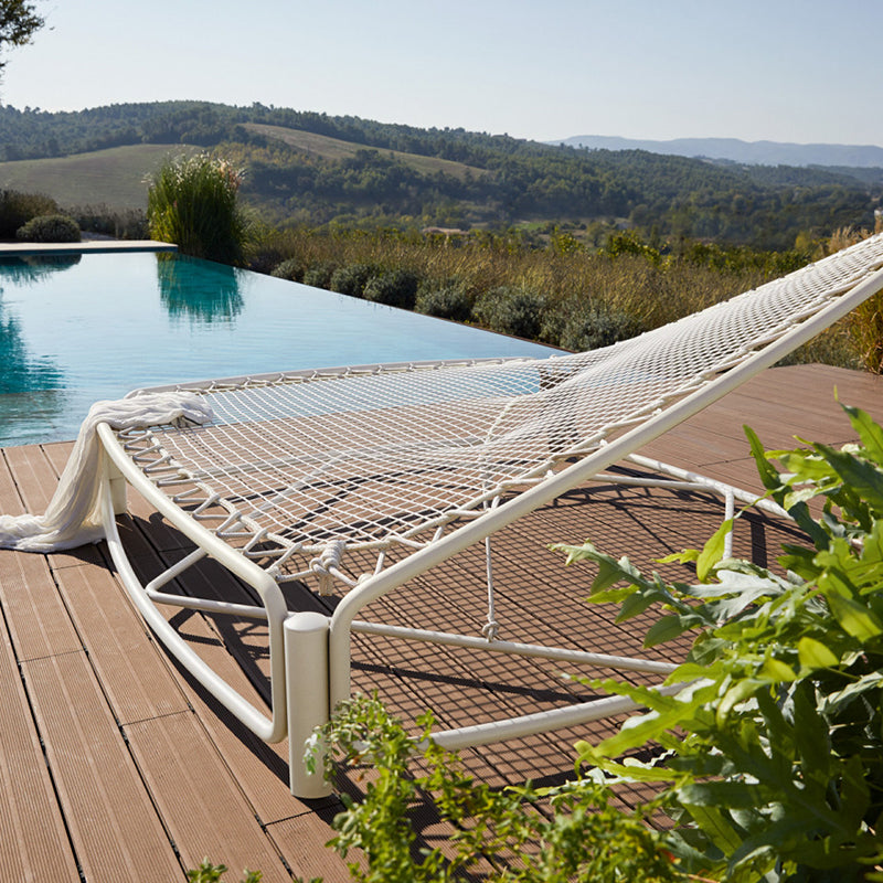 Atollo Daybed with Sun Shade Sail - Zzue Creation