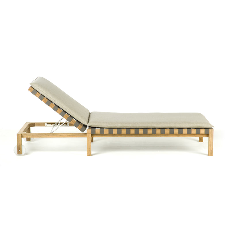 Mistral 104 Sunlounger - Zzue Creation