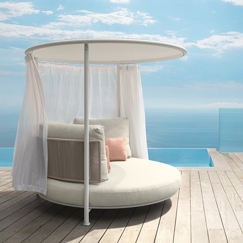 Coral Daybed - Zzue Creation
