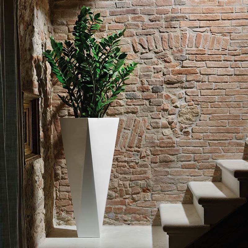 Diamond Planter - Zzue Creation