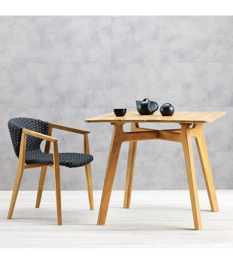 Knit Square Dining Table - Zzue Creation