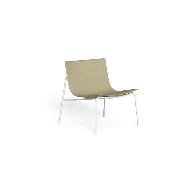 Malè Living Chair - Zzue Creation