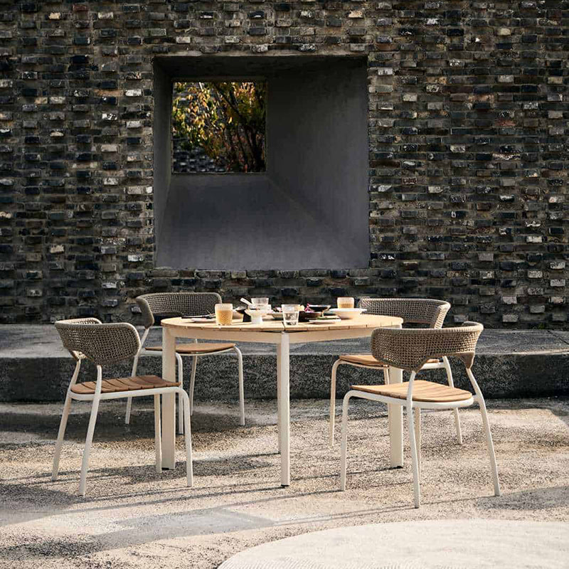 Mindo 101 Dining Chair - Zzue Creation