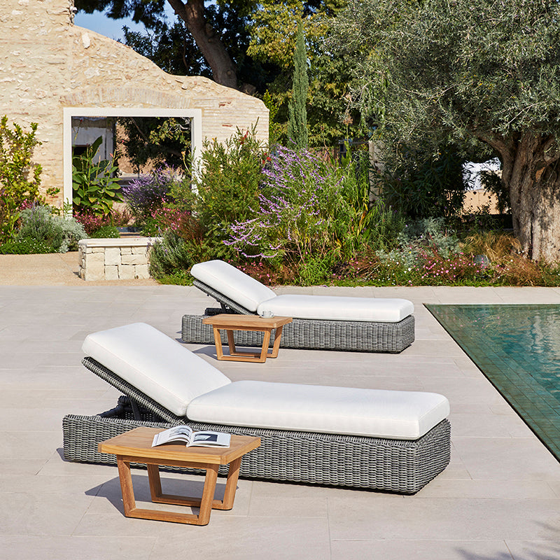 Heritage Chaise - Zzue Creation