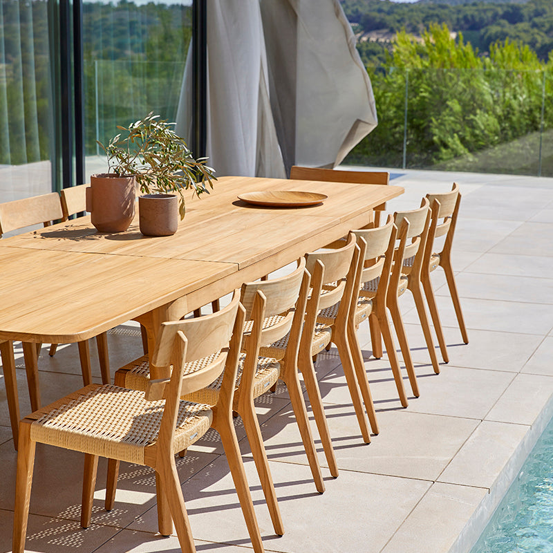 Paralel Extendable Rectangular Dining Table - Zzue Creation