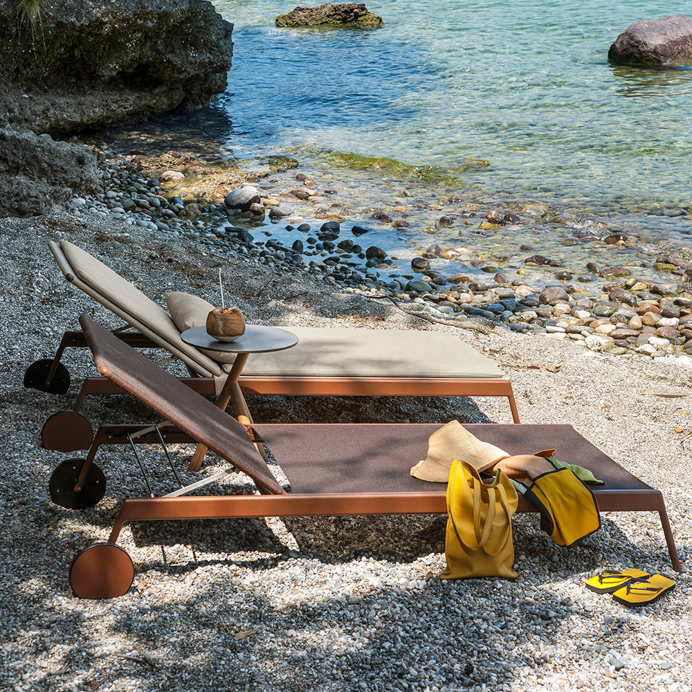Piper 007 Stackable Single Lounger - Zzue Creation