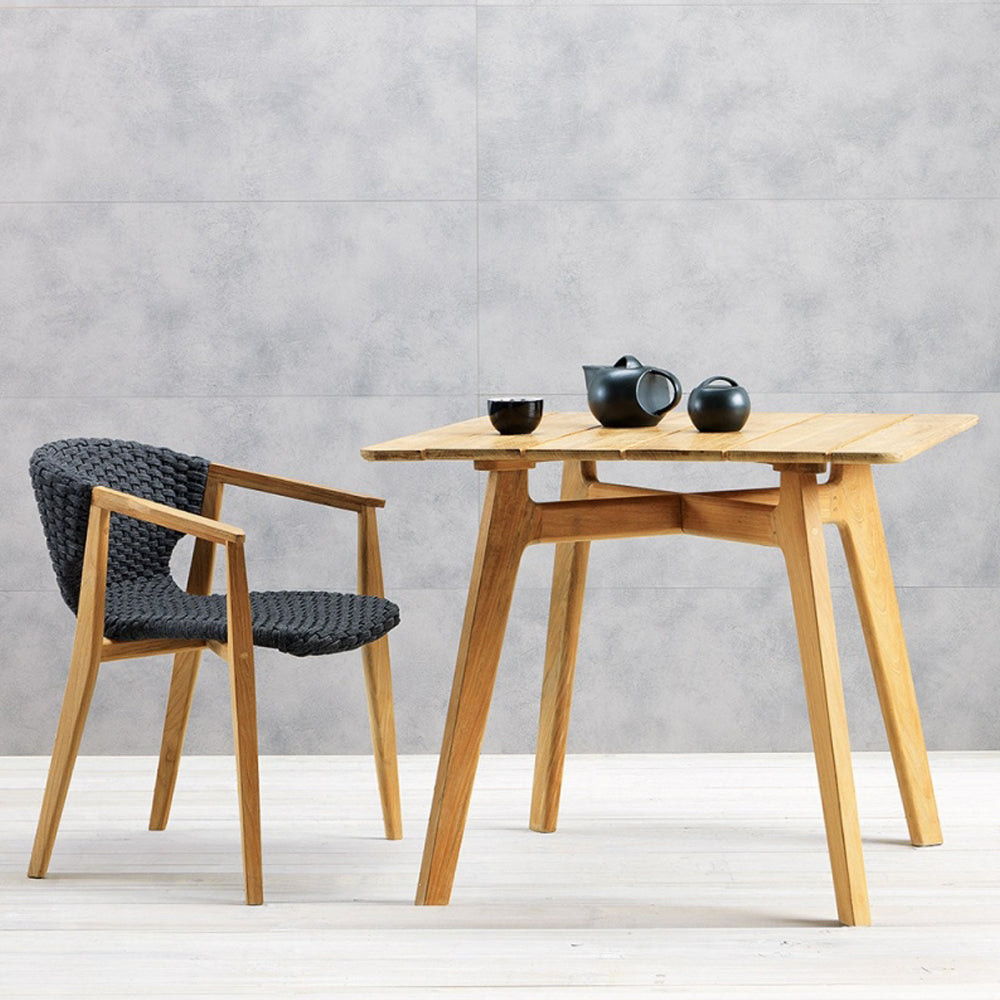 Knit Square Dining Table - Zzue Creation