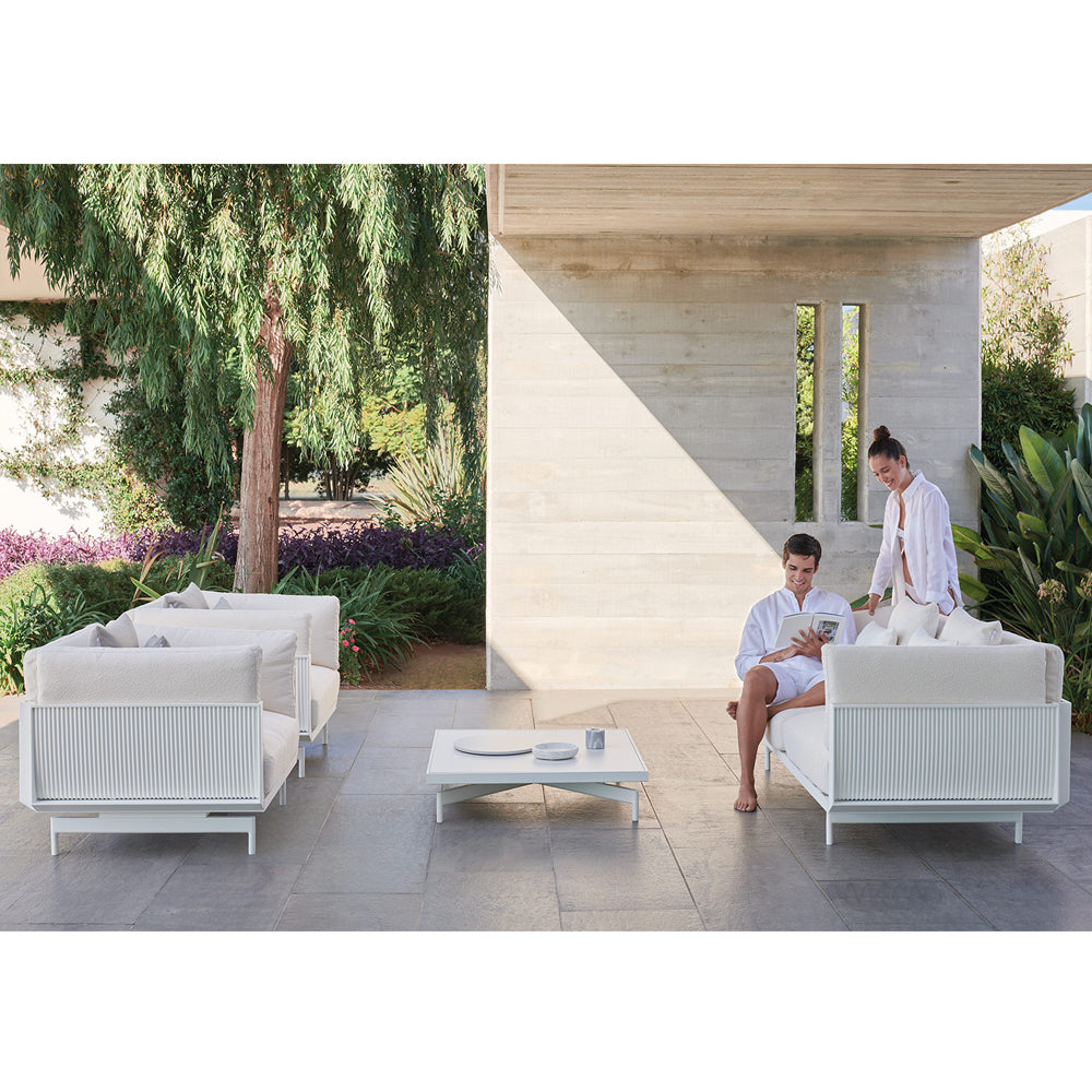 Onde Lounge Armchair - Zzue Creation