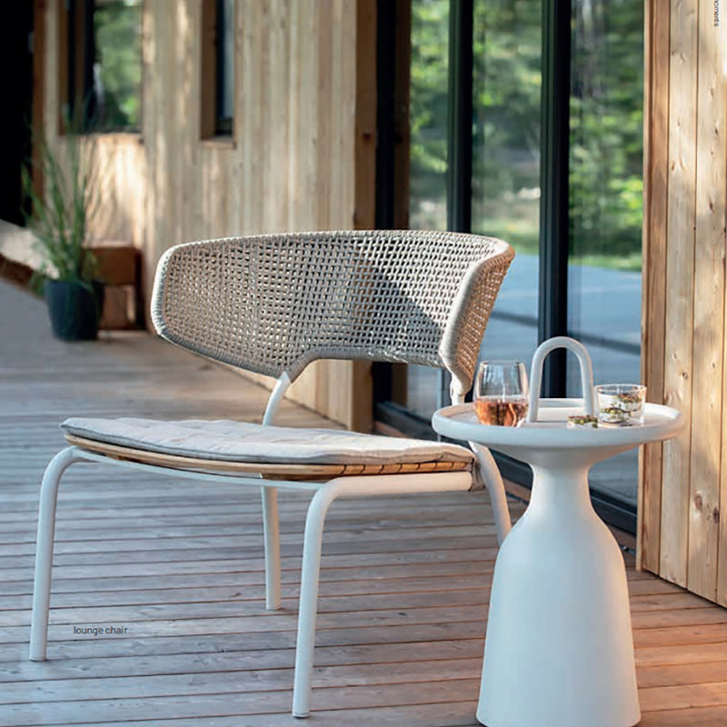Mindo 101 Lounge Chair - Zzue Creation