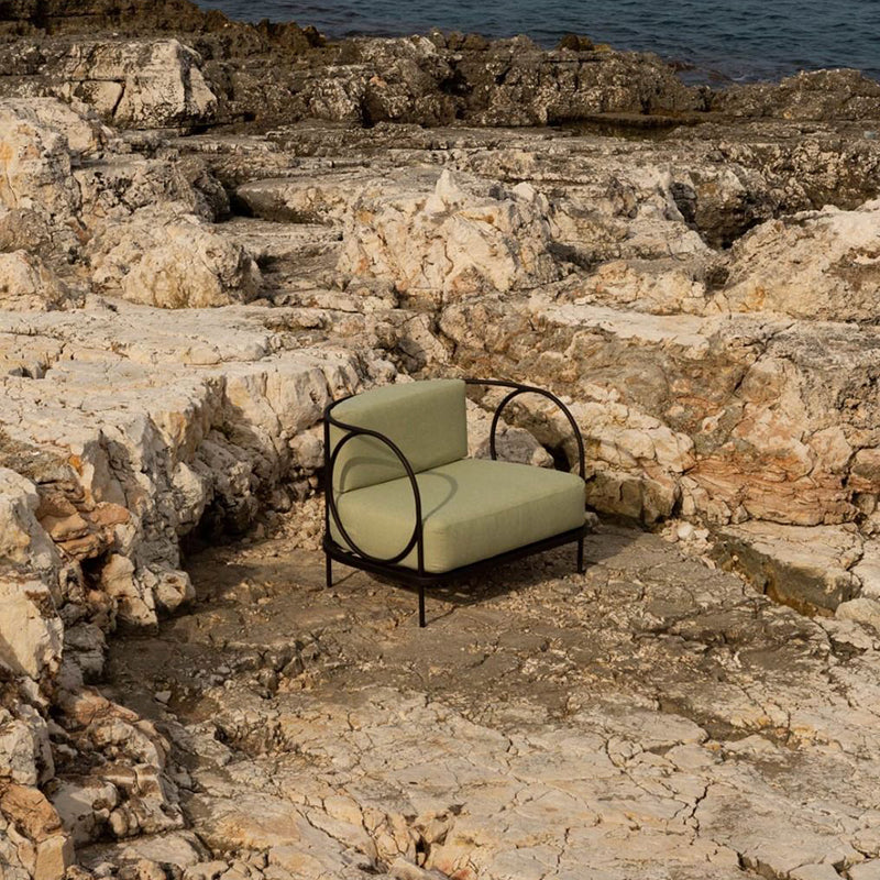 Ariete Iron Armchair in Bronze - Zzue Creation