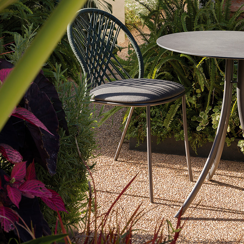 Bistro Dining Table With Round Top R70 - Zzue Creation