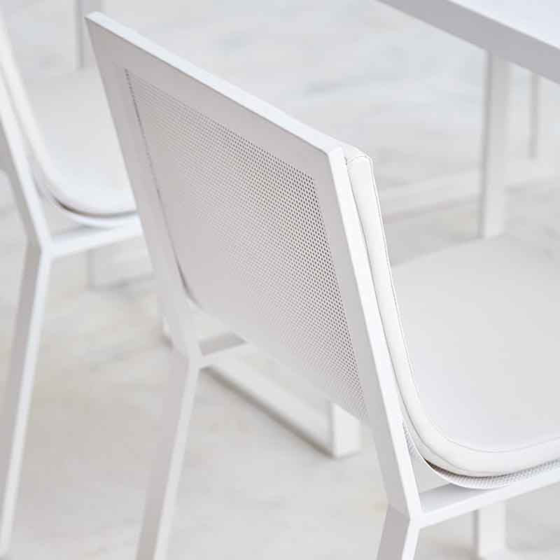 Blau Dining Chair - Zzue Creation