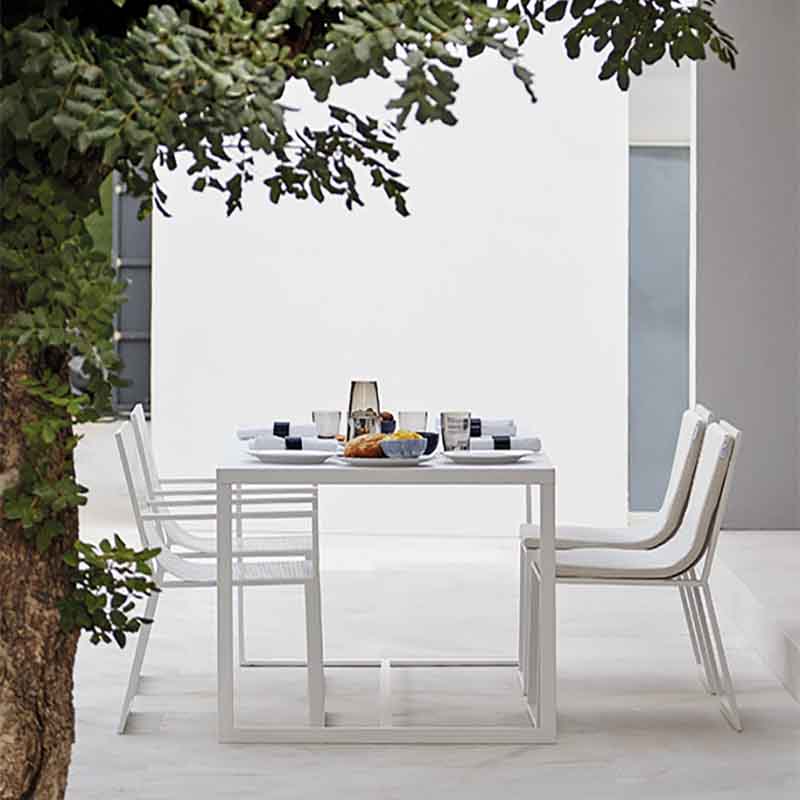 Blau Dining Chair - Zzue Creation