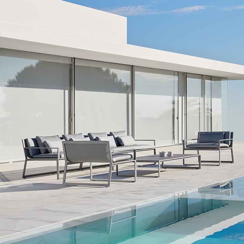 Blau Lounge Chair - Zzue Creation