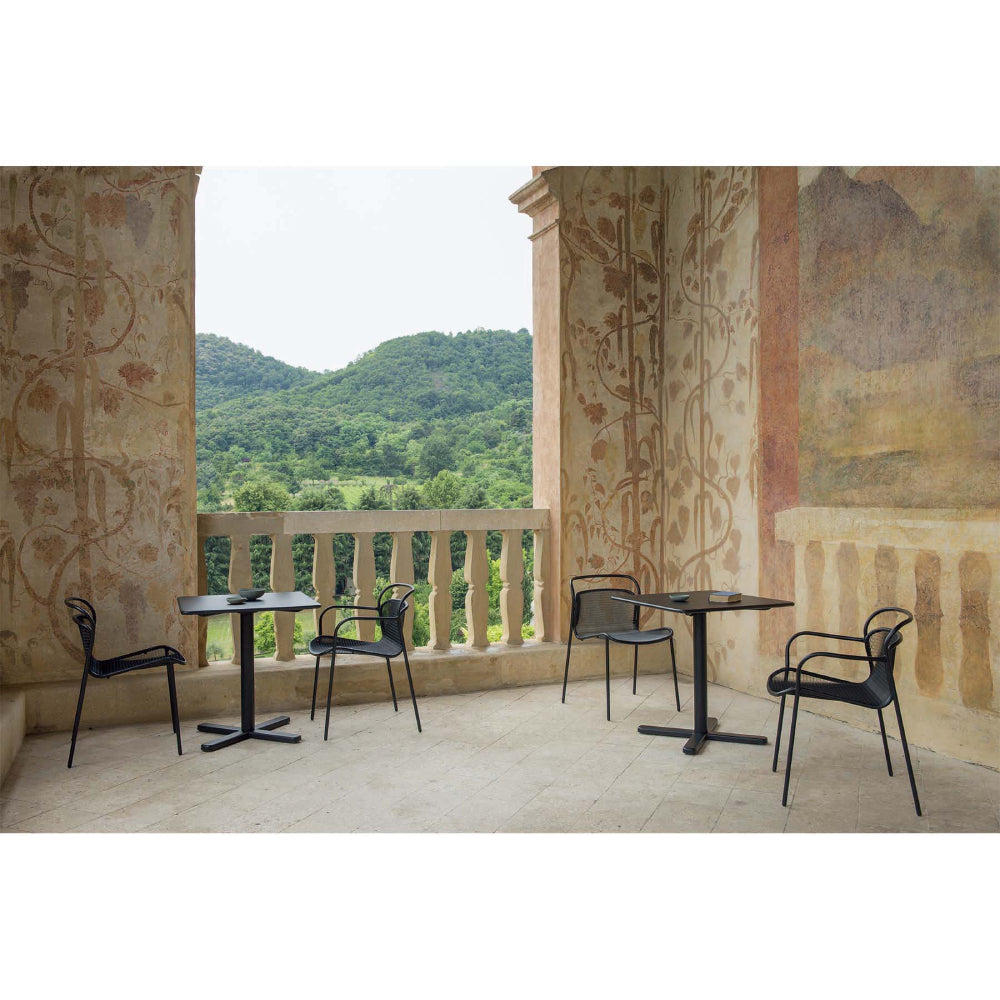Darwin Square Table 70x70 - Zzue Creation
