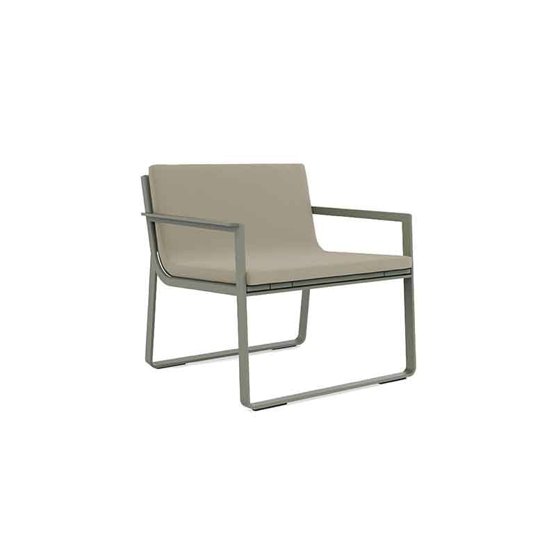 Flat Club Armchair - Zzue Creation