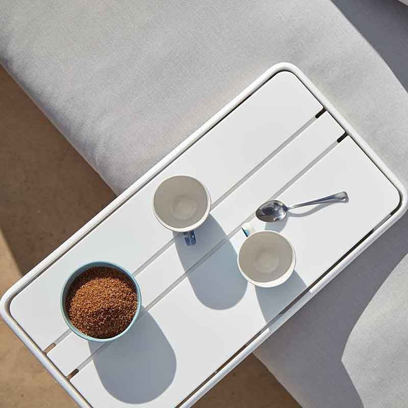Flat C Table - Zzue Creation