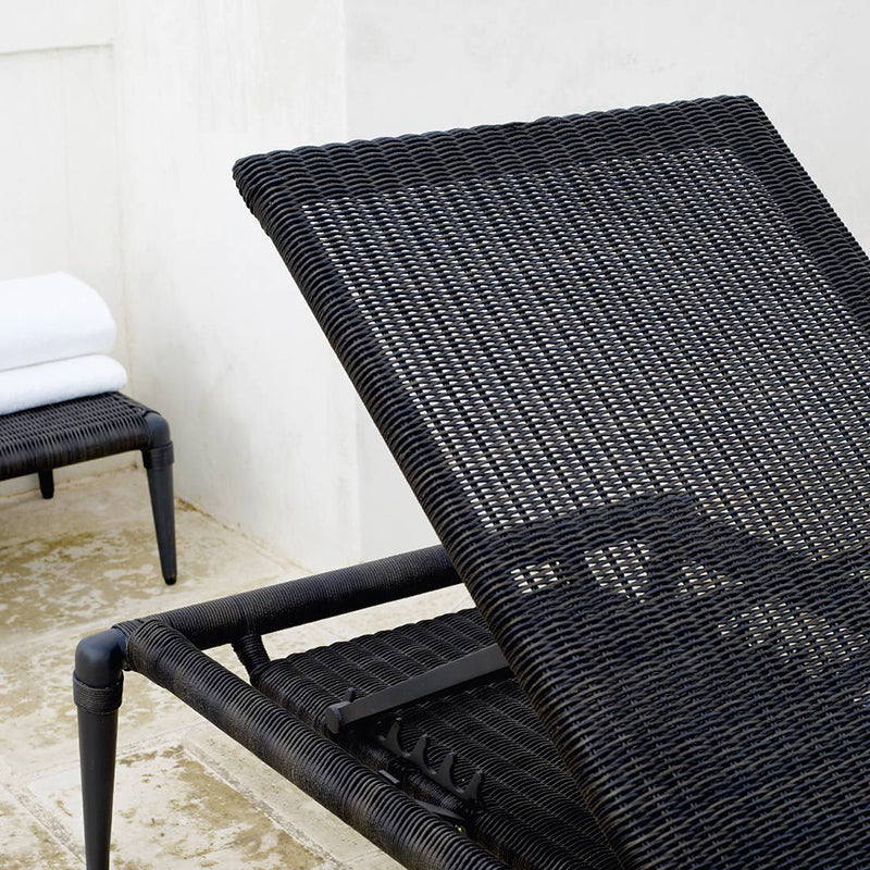 Experience Stackable Sunlounger in WaProLace - Zzue Creation