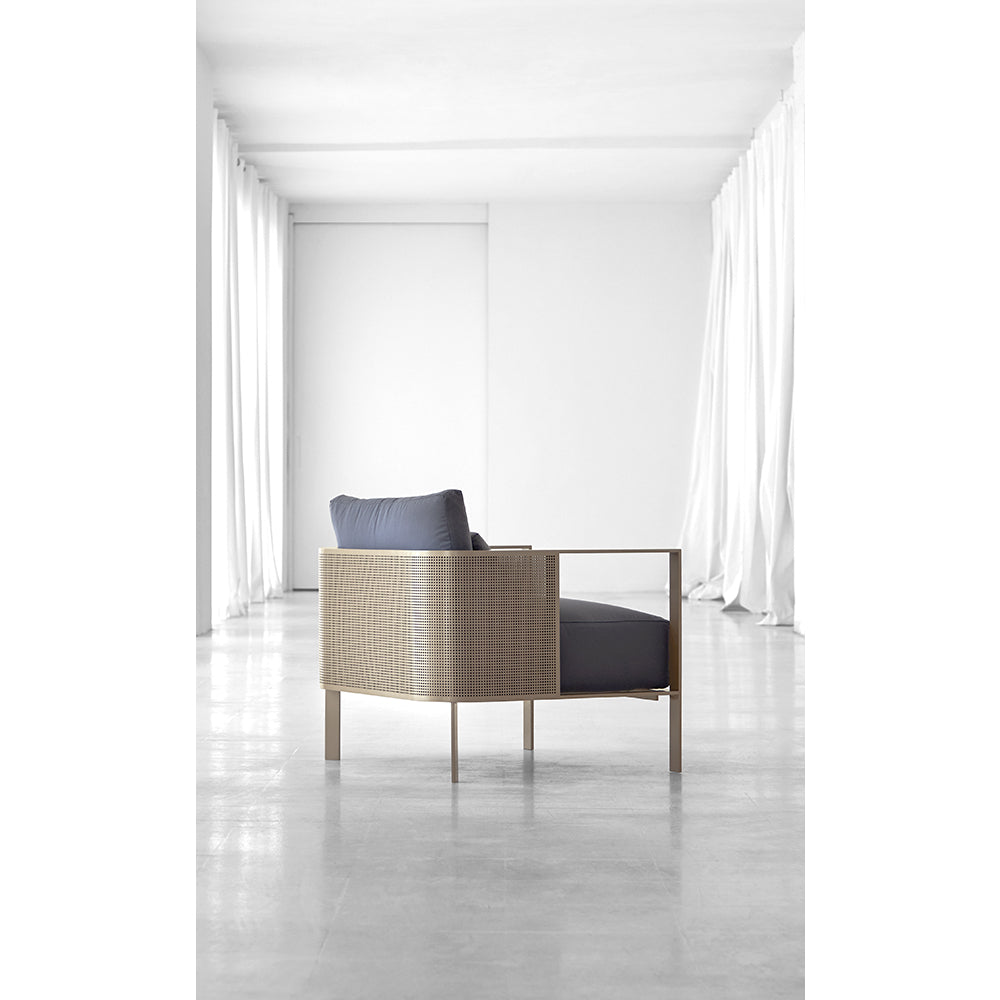 Solanas Lounge Armchair - Zzue Creation